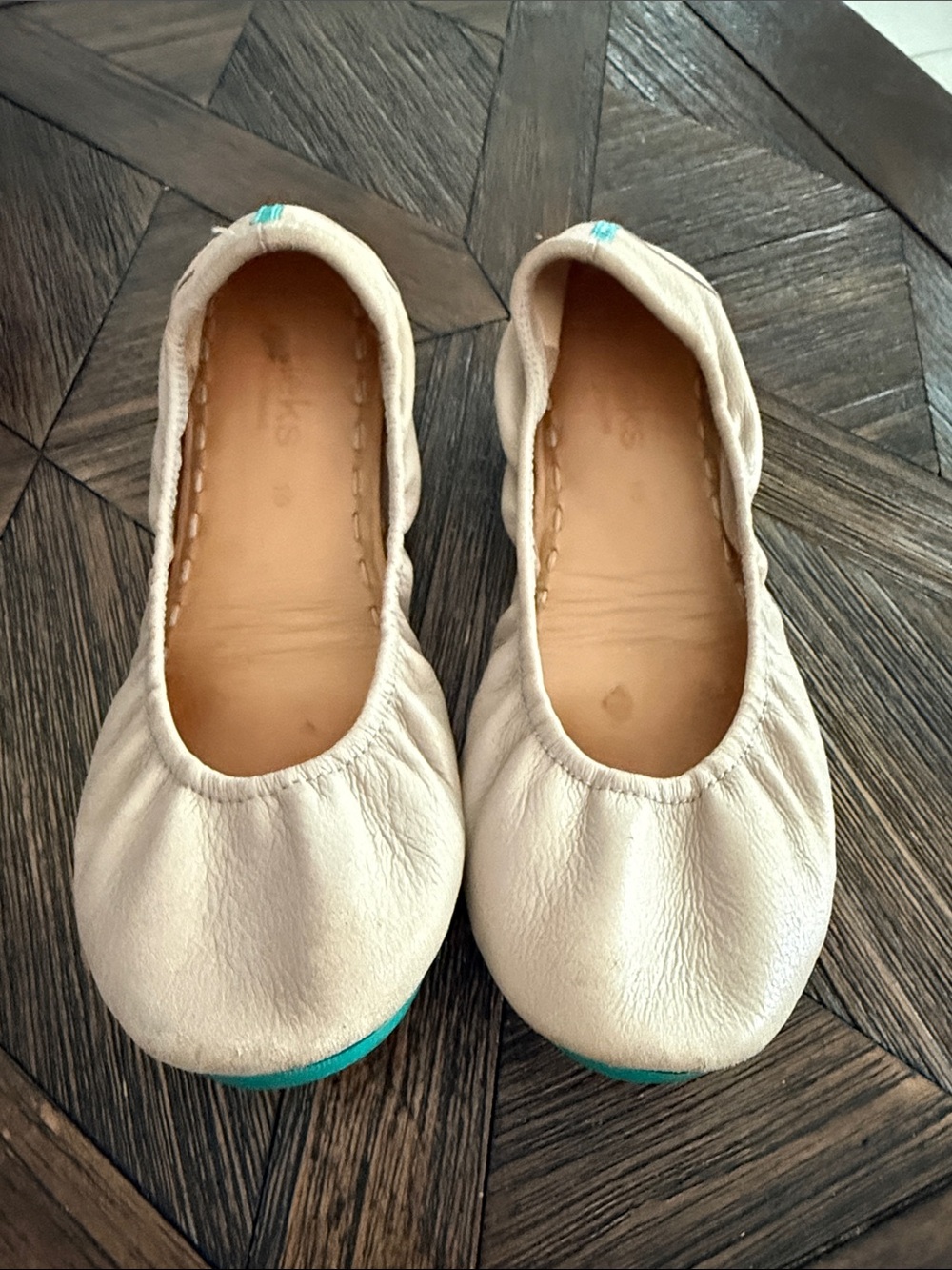 Tieks by Gavrieli Taupe Leather Ballet Flats Signature Teal Sole Size 10